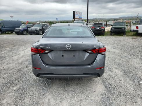 Used 2024 Nissan Sentra SV image 4