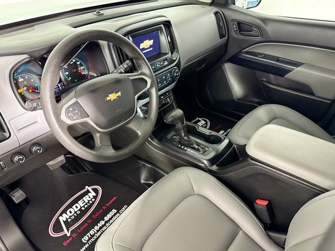 Used 2021 Chevrolet Colorado W/T w/ WT Convenience Package AWD/4WD image 34