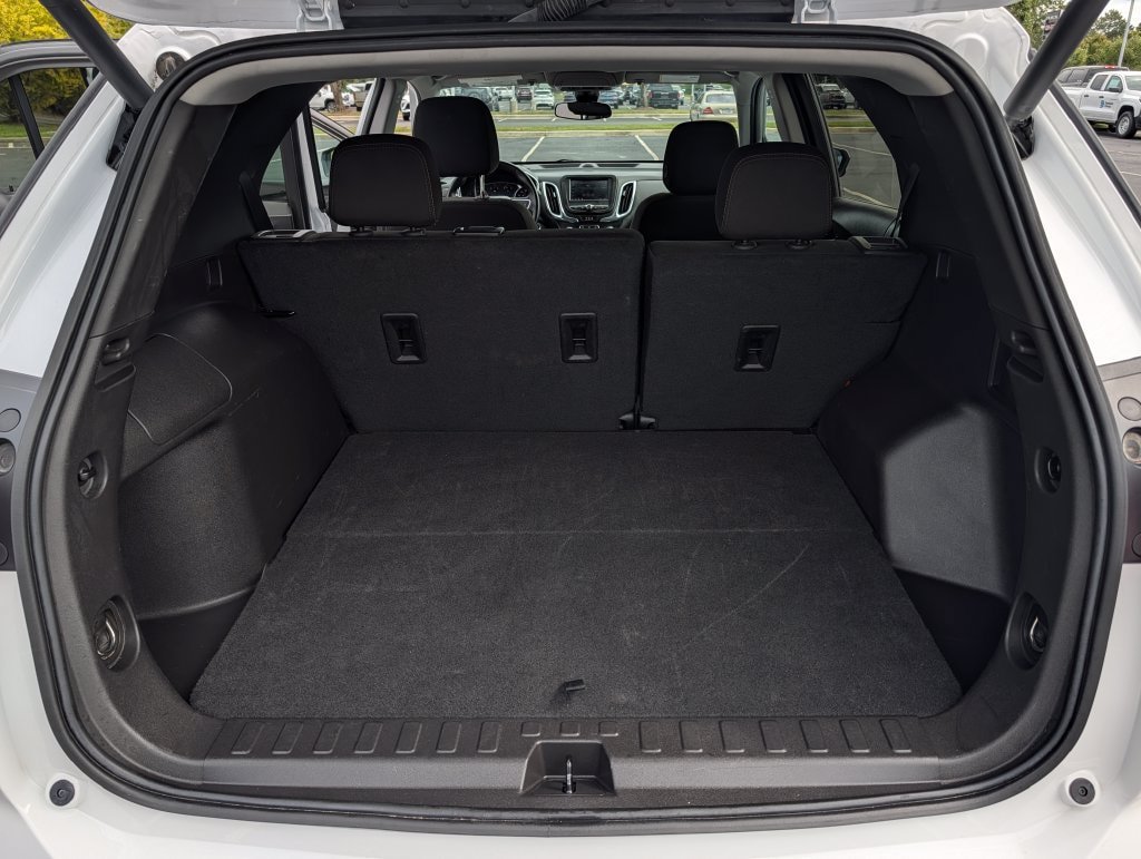 Used 2024 Chevrolet Equinox LT FWD image 17