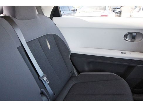 Used 2024 Hyundai Ioniq 5 SEL image 15