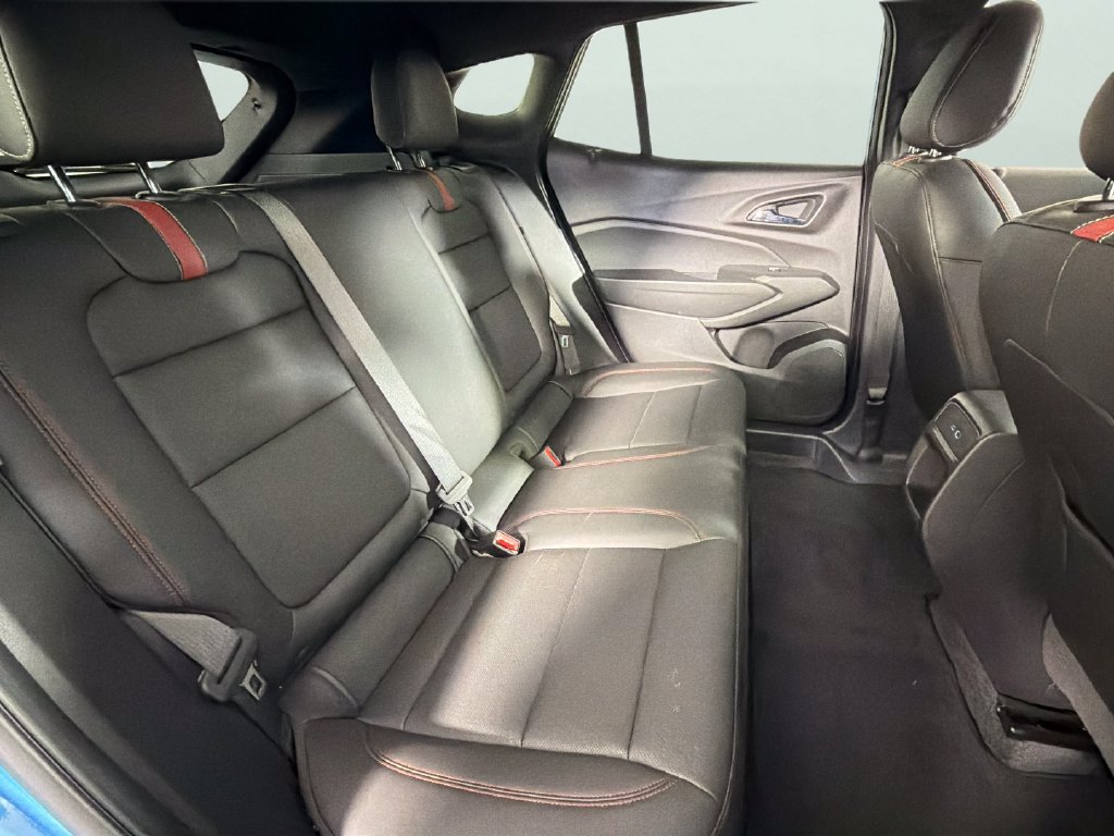 Certified 2025 Chevrolet Trax RS w/ Driver Confidence Package FWD image 30