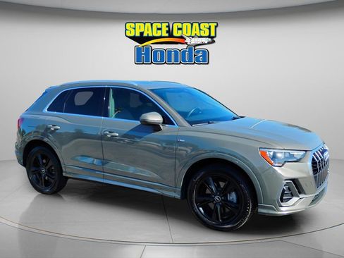 Used 2021 Audi Q3 2.0T Premium image 1
