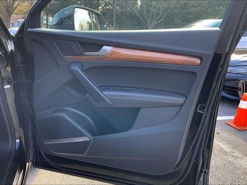 Used 2023 Audi Q5 2.0T Prestige w/ Prestige Package image 22