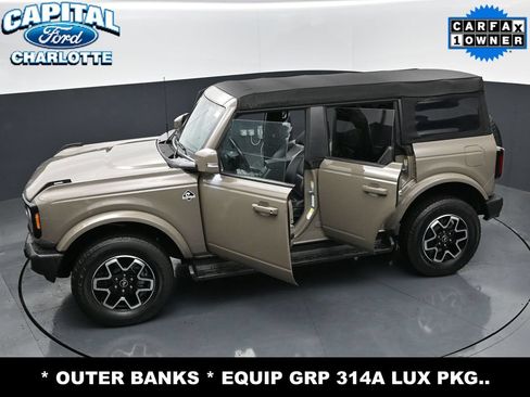 Used 2025 Ford Bronco Outer Banks AWD/4WD image 35
