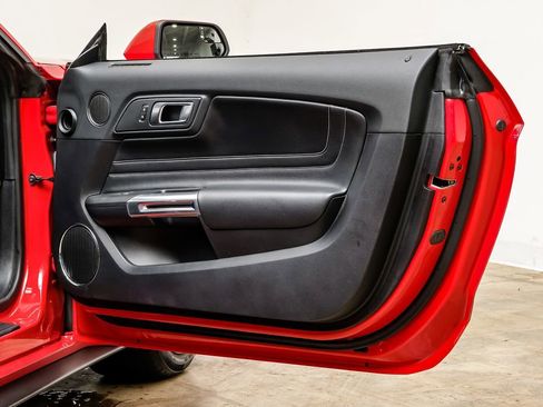 Used 2018 Ford Mustang GT Premium w/ GT Performance Package image 44