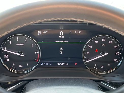 Used 2023 Buick Envision Essence image 24