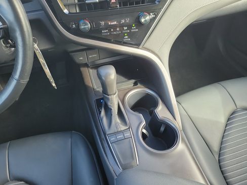 Certified 2024 Toyota Camry SE FWD image 18