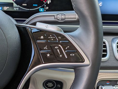 Used 2026 Mercedes-Benz GLE 450 4MATIC image 16