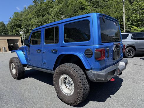 Used 2024 Jeep Wrangler Unlimited Rubicon w/ Capability Package AWD/4WD image 4