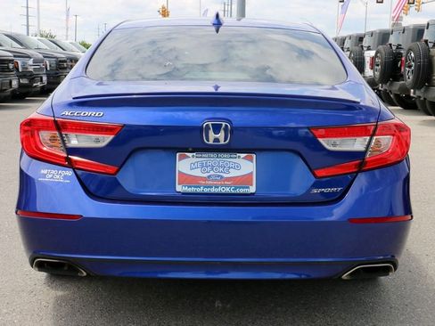 Used 2019 Honda Accord Sport image 6