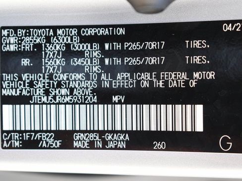 Used 2021 Toyota 4Runner SR5 AWD/4WD image 33