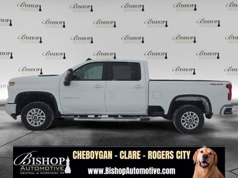 Used 2025 Chevrolet Silverado 2500 LT w/ Convenience Package AWD/4WD image 18