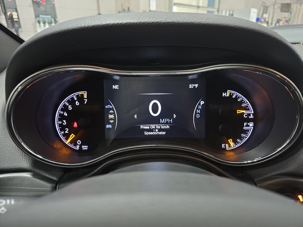 Used 2019 Jeep Grand Cherokee Limited AWD/4WD image 18