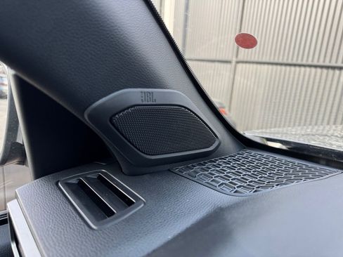 New 2025 Toyota Tacoma SR5 image 32