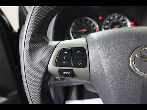 Used 2012 Toyota Corolla S image 20