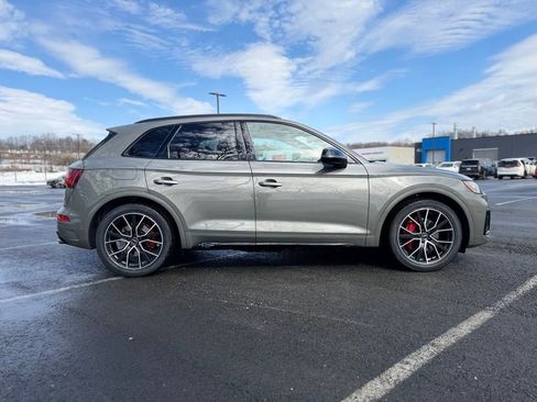Used 2024 Audi SQ5 Premium Plus image 8