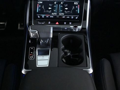 Certified 2025 Audi SQ7 Premium Plus w/ Executive Package AWD/4WD image 14