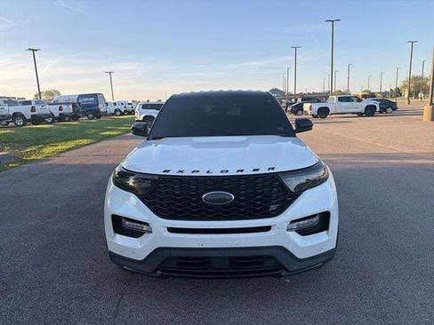 Used 2022 Ford Explorer ST w/ Equipment Group 401A AWD/4WD image 10