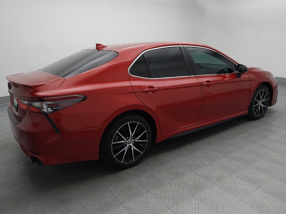 Used 2023 Toyota Camry SE FWD image 10