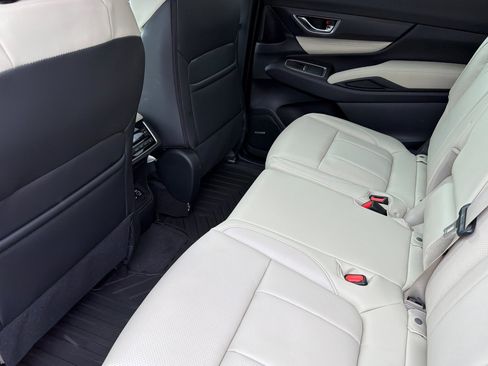 New 2026 Subaru Ascent Limited image 12