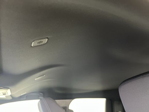 Used 2024 Toyota Tacoma TRD Sport AWD/4WD image 24