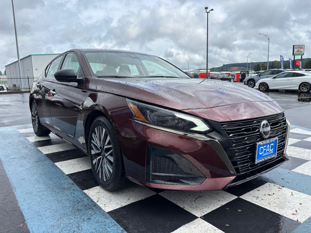 Used 2024 Nissan Altima 2.5 SV FWD image 7