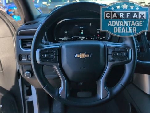 Used 2024 Chevrolet Suburban LT image 20