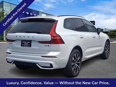Certified 2024 Volvo XC60 B5 Plus w/ Protection Package Premier AWD/4WD image 7