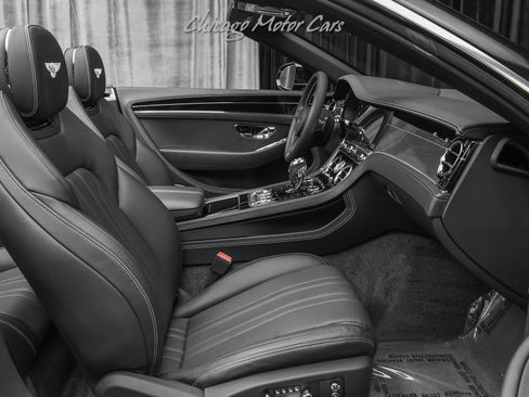 Used 2020 Bentley Continental GT V8 image 23