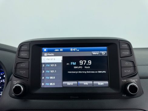 Used 2020 Hyundai Kona SE image 4