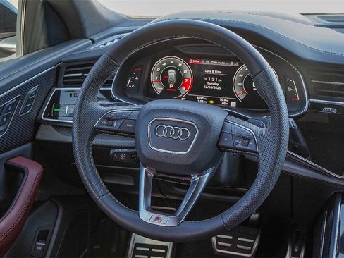 Used 2024 Audi SQ8 Prestige image 36
