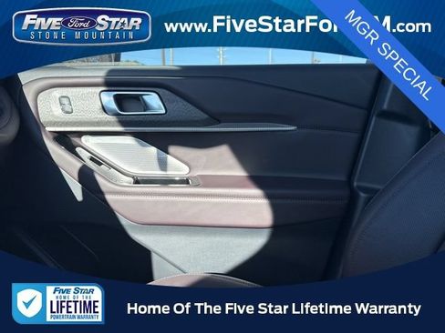 New 2026 Ford Explorer Platinum RWD image 41