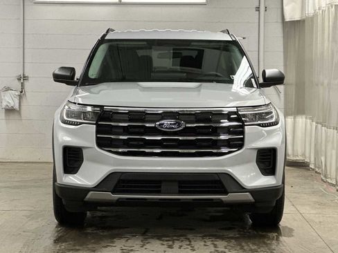 New 2026 Ford Explorer Active image 30