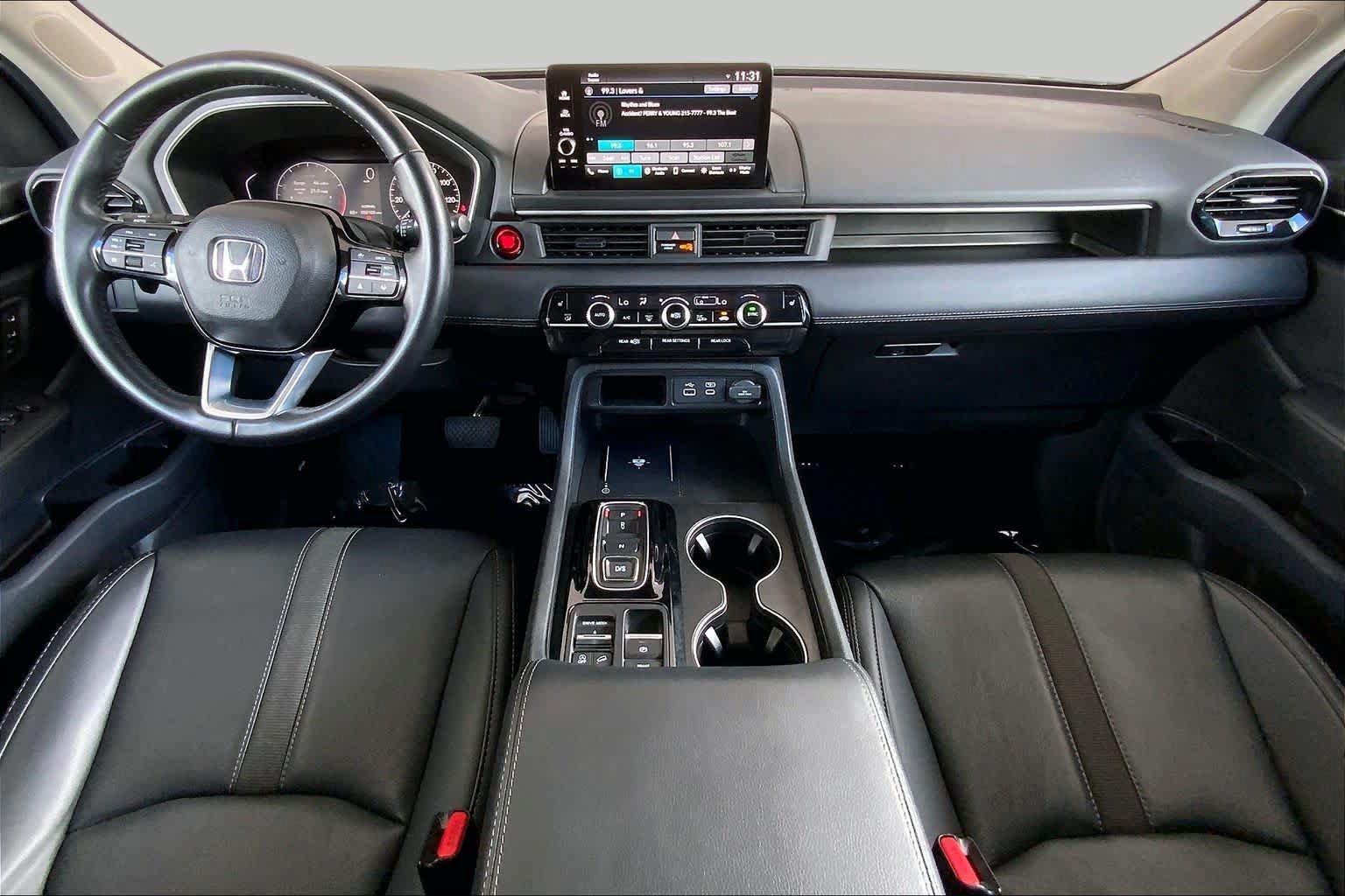 Used 2025 Honda Pilot EX-L image 16