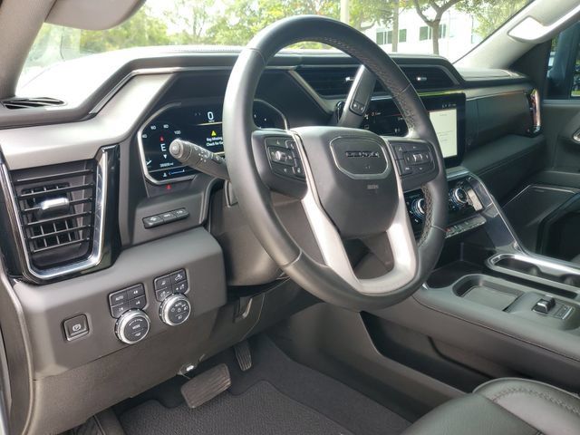 Used 2024 GMC Sierra 2500 Denali w/ Denali Reserve Package AWD/4WD image 32
