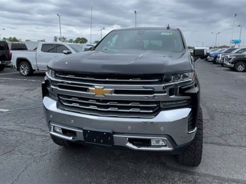Used 2019 Chevrolet Silverado 1500 LTZ w/ LTZ Premium Package image 5