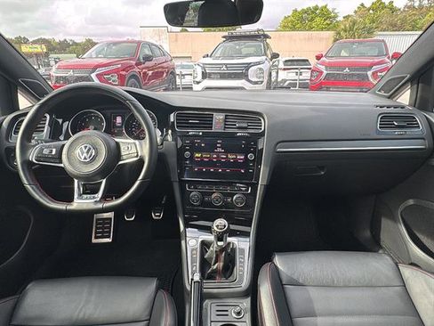 Used 2018 Volkswagen GTI Autobahn image 16
