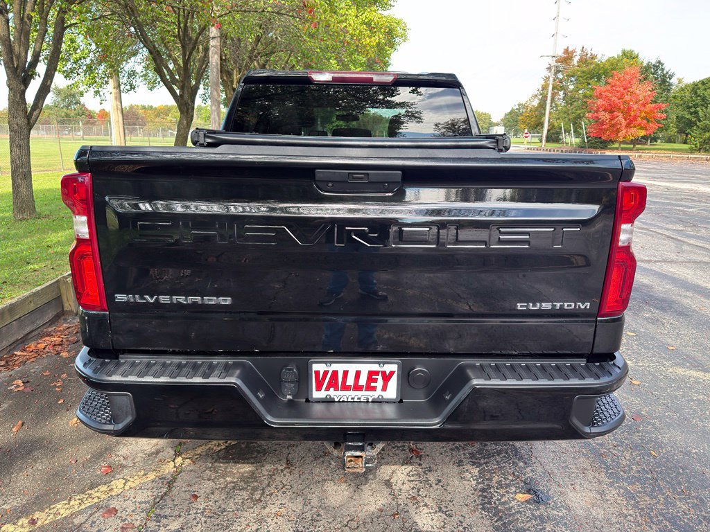 Used 2022 Chevrolet Silverado 1500 Custom Trail Boss AWD/4WD image 8