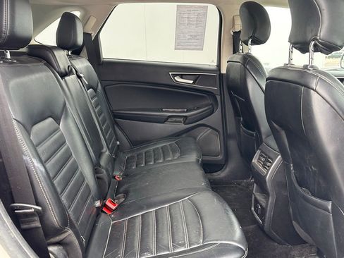 Used 2015 Ford Edge SEL w/ Equipment Group 201A image 17