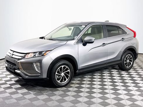 Used 2020 Mitsubishi Eclipse Cross ES image 4