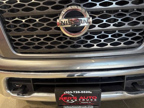 Used 2019 Nissan Titan SV AWD/4WD image 64