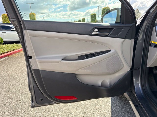 Used 2018 Hyundai Tucson Value AWD/4WD image 13