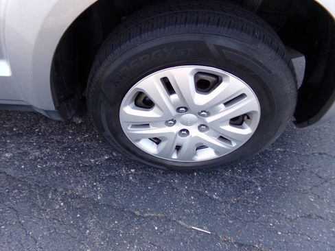 Used 2017 Dodge Journey SE w/ Flexible Seating Group image 36