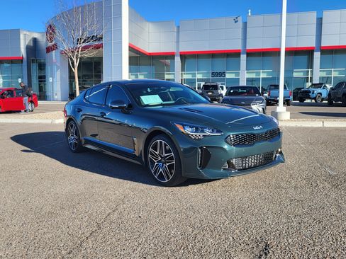 Used 2023 Kia Stinger GT2 image 7