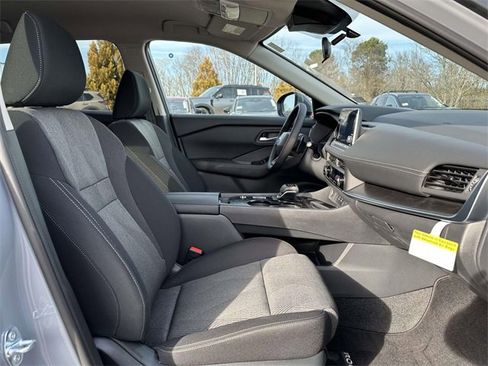 New 2026 Nissan Rogue SV w/ Cold Weather Package image 10