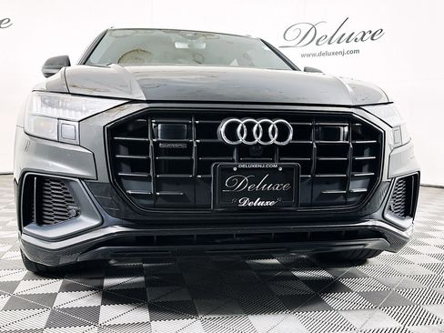 Used 2023 Audi Q8 Prestige w/ Prestige Package image 30