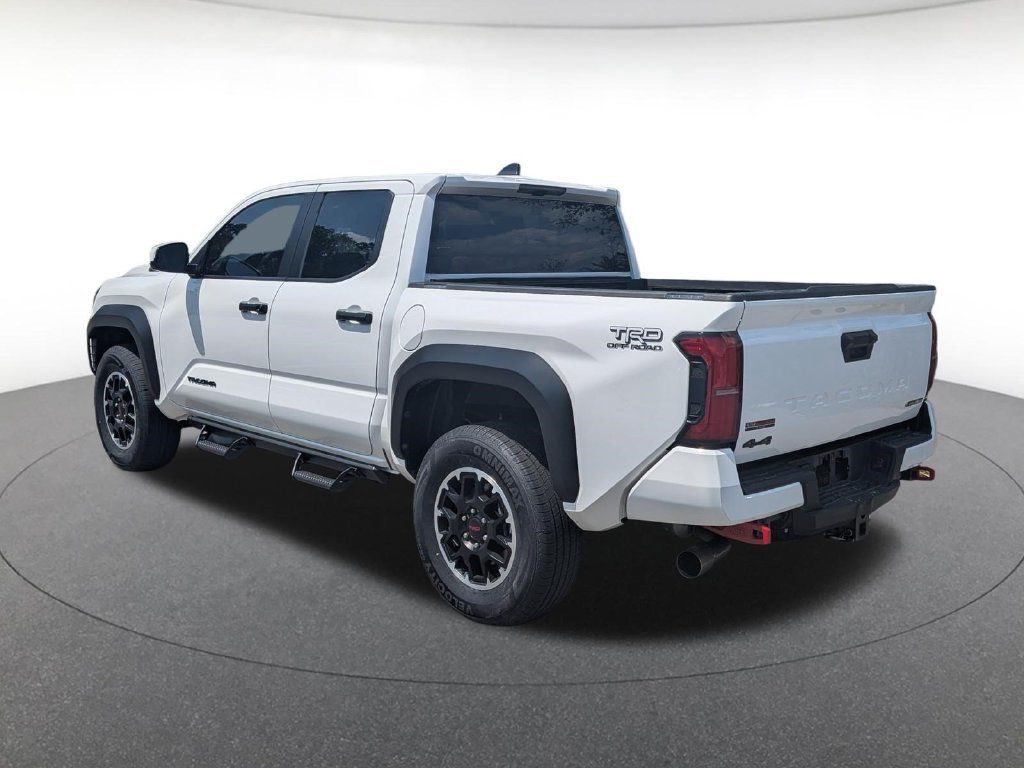 Used 2024 Toyota Tacoma TRD Off-Road AWD/4WD image 3