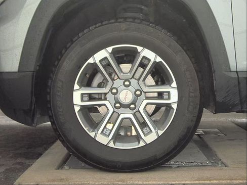 Certified 2025 GMC Terrain Elevation FWD image 29
