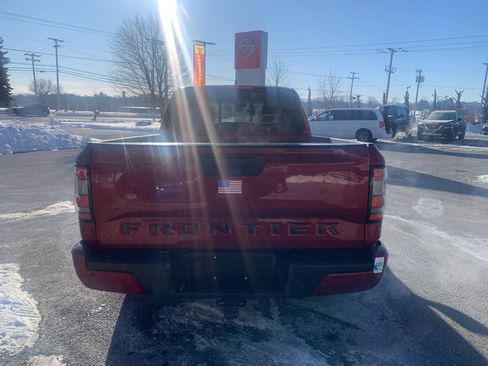Used 2023 Nissan Frontier SV w/ Technology Package image 6