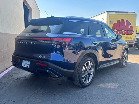 Used 2025 INFINITI QX60 Luxe AWD/4WD image 5